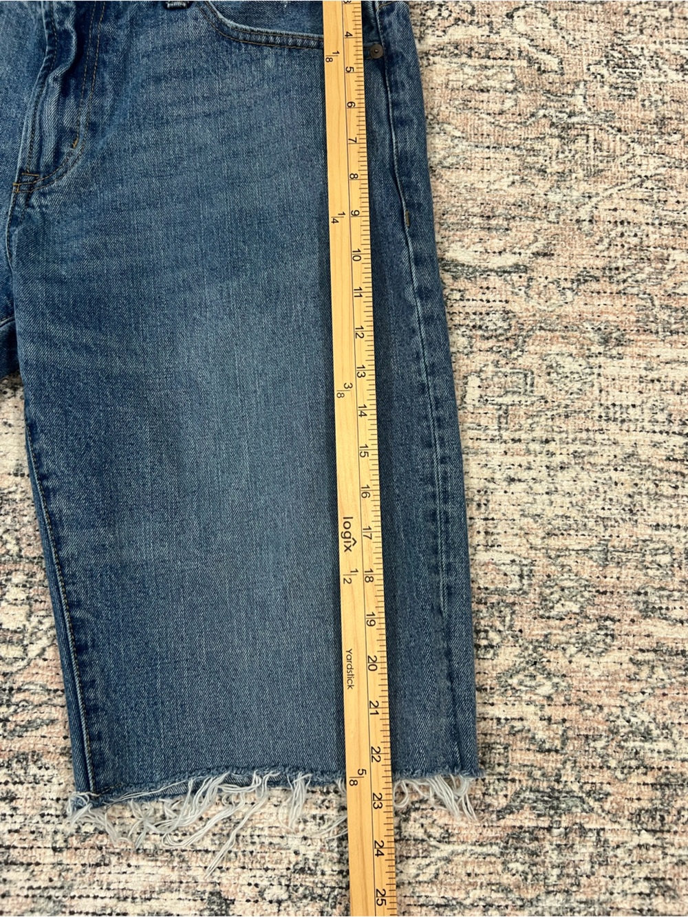 Aeropostale Mens Cut Off Jean Shorts Denim 34 Frayed Hem 100% Cotton - Picture 10 of 10
